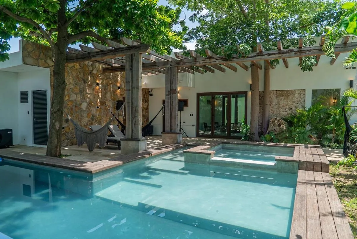 別荘 Project 52 - Amazing 5 Bedroom House メリダ メキシコ